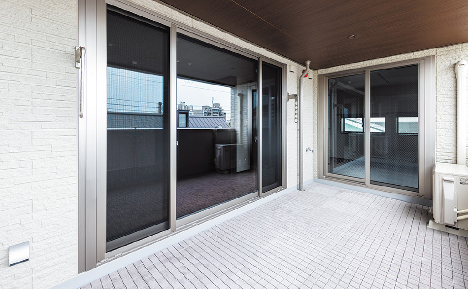 ワイドバルコニーの写真